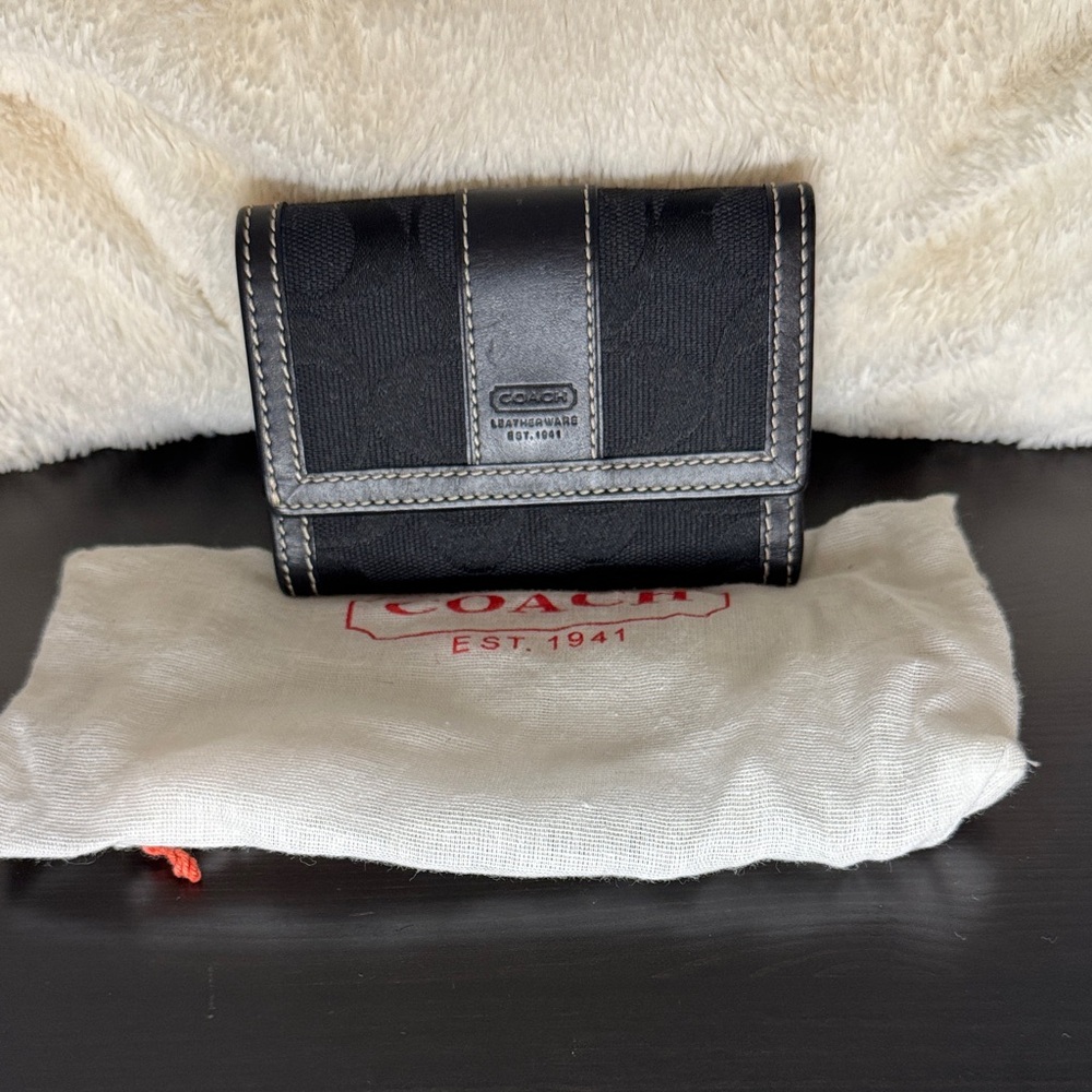 Coach Signature Print Black Wallet